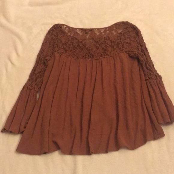 AEO bell-sleeve blouse - Picture 3 of 3